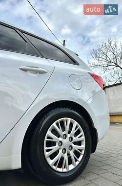 Универсал Kia Ceed 2015 в 