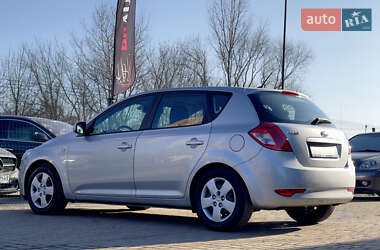 Хэтчбек Kia Ceed 2009 в Бердичеве