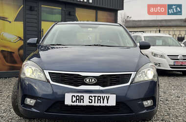 Хэтчбек Kia Ceed 2011 в Стрые