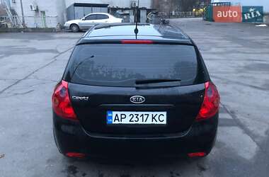 Хэтчбек Kia Ceed 2008 в Запорожье