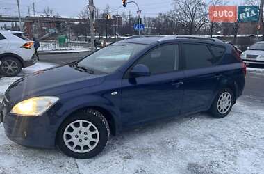 Универсал Kia Ceed 2007 в Киеве