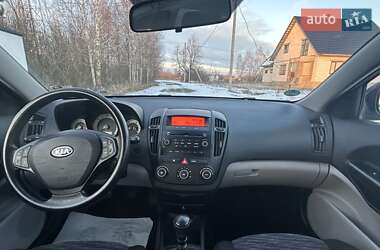 Универсал Kia Ceed 2009 в Маневичах