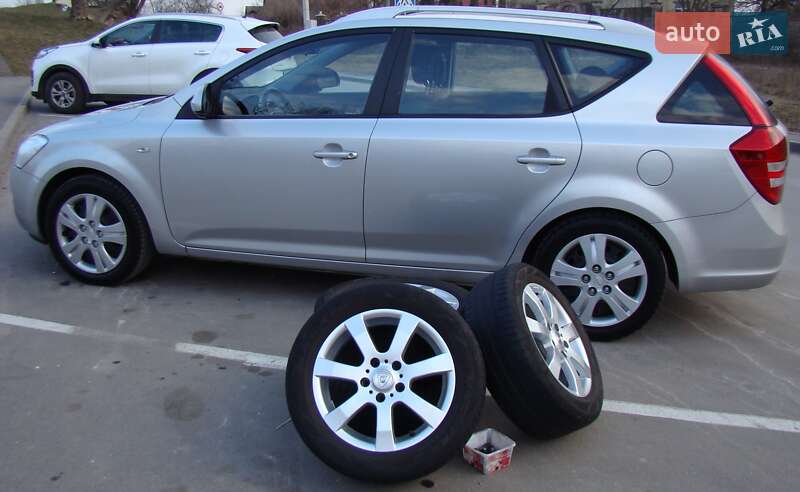 Универсал Kia Ceed 2008 в Виннице