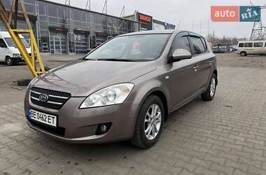 Хэтчбек Kia Ceed 2007 в Николаеве