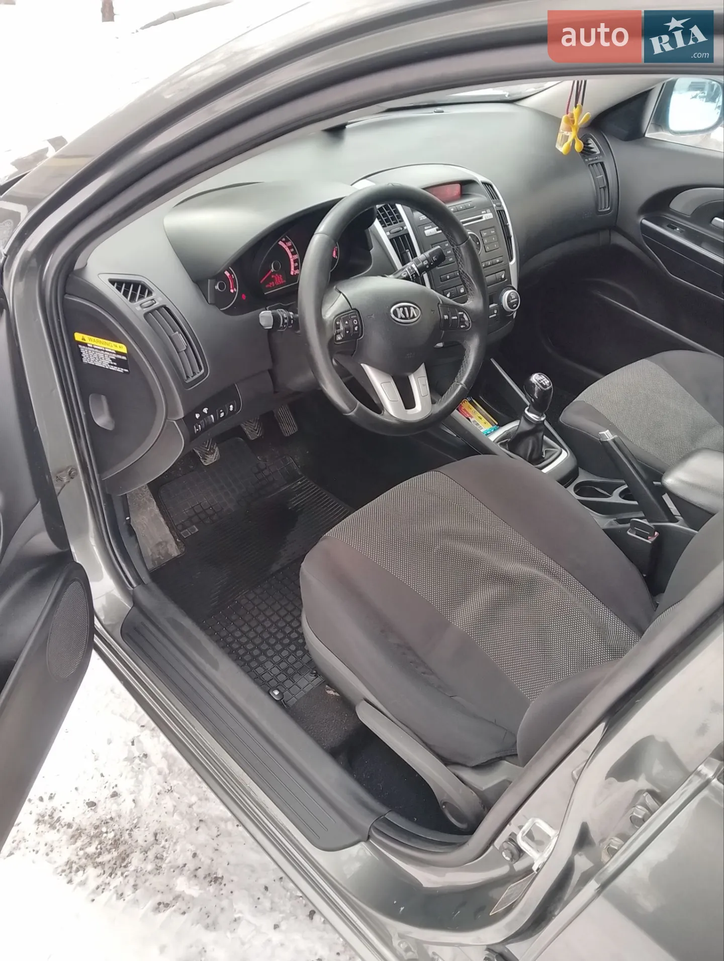 2010 Kia Cee'd - мініатюра 11