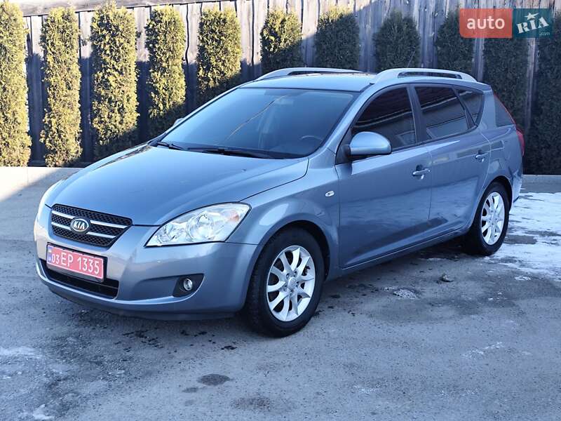 Универсал Kia Ceed 2009 в Звягеле