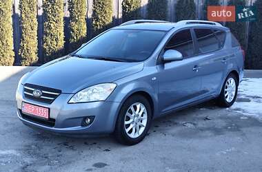 Универсал Kia Ceed 2009 в Звягеле