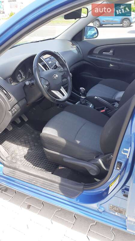 Універсал Kia Ceed 2009 в Мукачевому