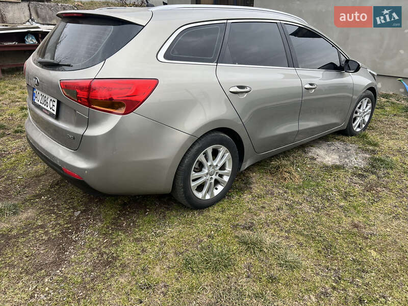 Універсал Kia Ceed 2013 в Ужгороді фото 6 Універсал Kia Ceed 2013 в Ужгороді