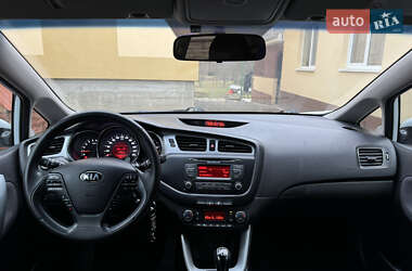 Хэтчбек Kia Ceed 2013 в Ужгороде