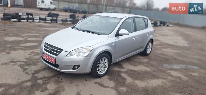 Хэтчбек Kia Ceed 2007 в Нежине