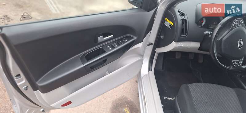 Хэтчбек Kia Ceed 2007 в Нежине