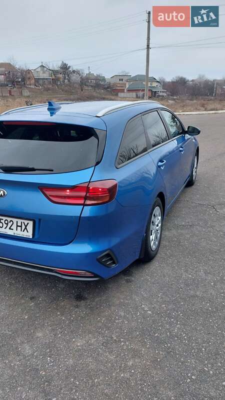 Универсал Kia Ceed 2019 в Обухове фото 15 Универсал Kia Ceed 2019 в Обухове