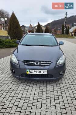 Хэтчбек Kia Ceed 2008 в Львове