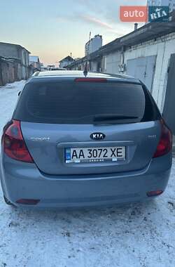 Хетчбек Kia Ceed 2008 в Києві