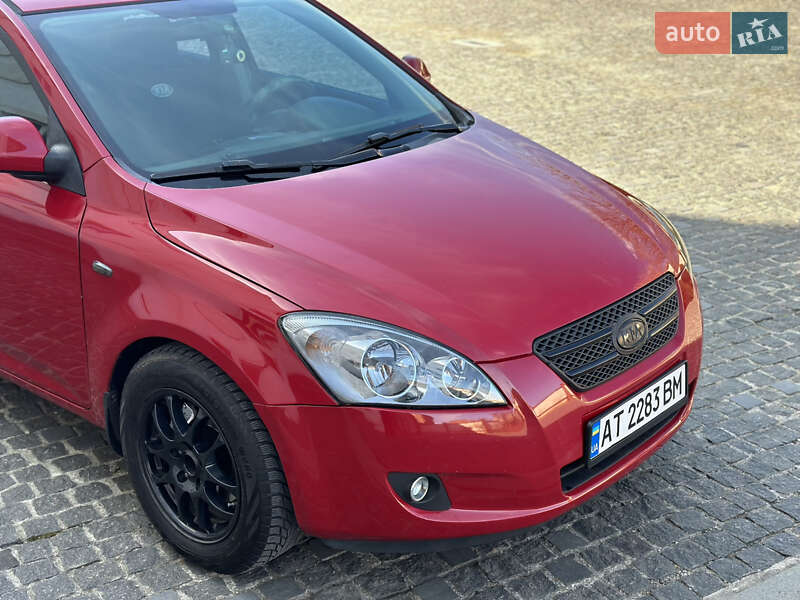 Хетчбек Kia Ceed 2008 в Івано-Франківську