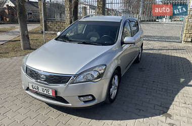 Универсал Kia Ceed 2010 в Здолбунове