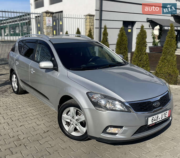 Универсал Kia Ceed 2010 в Здолбунове