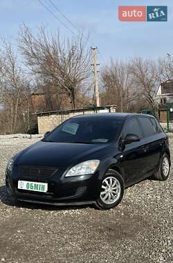 Хетчбек Kia Ceed 2008 в Кривому Розі