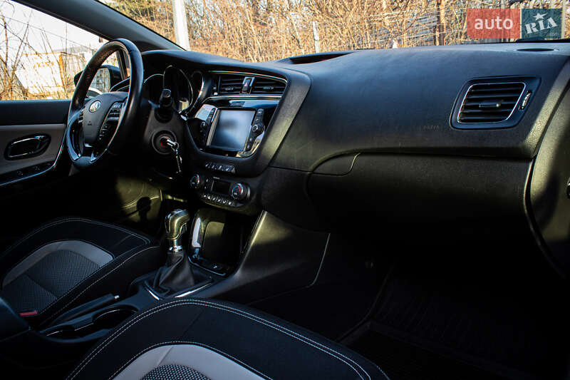 Универсал Kia Ceed 2018 в Львове