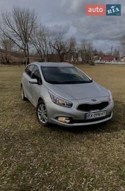 Універсал Kia Ceed 2013 в Острозі