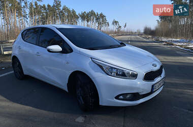 Хетчбек Kia Ceed 2013 в Житомирі