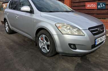 Хетчбек Kia Ceed 2007 в Острозі