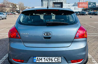 Хетчбек Kia Ceed 2009 в Житомирі