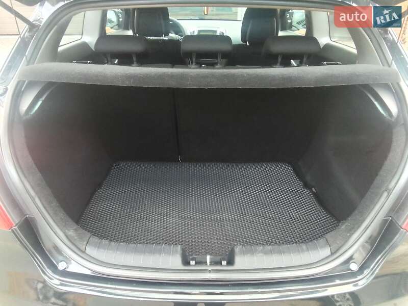 Хетчбек Kia Ceed 2008 в Харкові