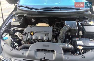 Хэтчбек Kia Ceed 2008 в 