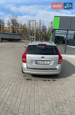 Універсал Kia Ceed 2009 в Кропивницькому