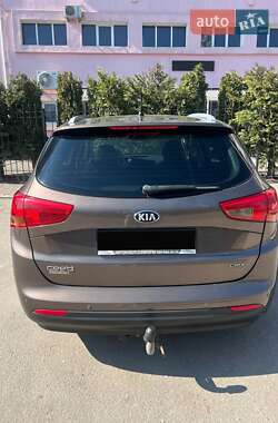 Универсал Kia Ceed 2012 в 