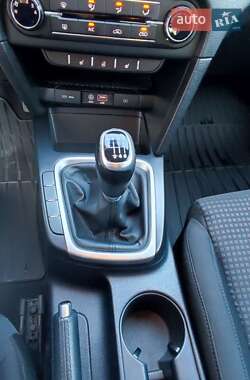 Хэтчбек Kia Ceed 2019 в Ужгороде