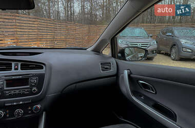 Универсал Kia Ceed 2013 в 
