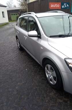 Универсал Kia Ceed 2009 в 
