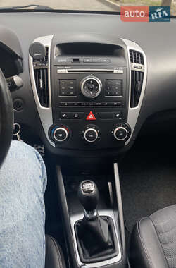 Універсал Kia Ceed 2011 в 