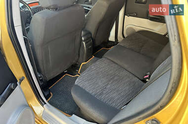 Хетчбек Kia Ceed 2008 в 