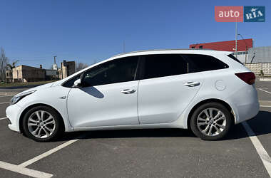 Універсал Kia Ceed 2013 в 