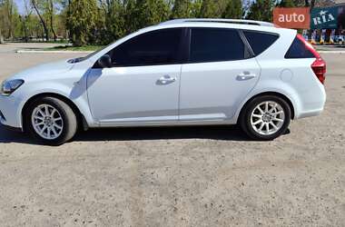 Универсал Kia Ceed 2010 в 