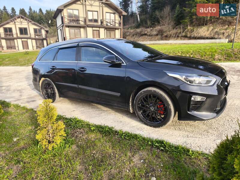 Универсал Kia Ceed 2019 в Киеве