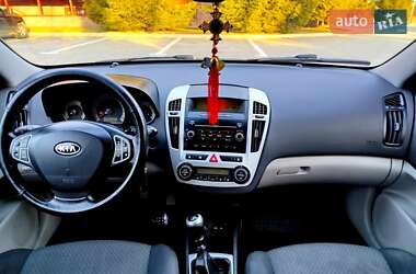 Универсал Kia Ceed 2008 в 
