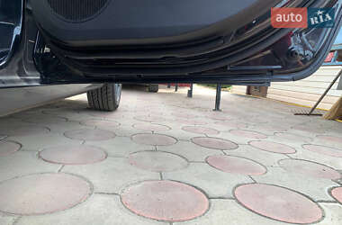 Хэтчбек Kia Ceed 2009 в 