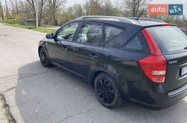 Универсал Kia Ceed 2011 в 