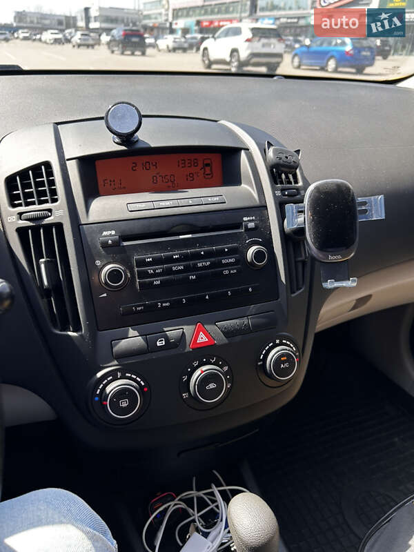 Хетчбек Kia Ceed 2007 в Києві