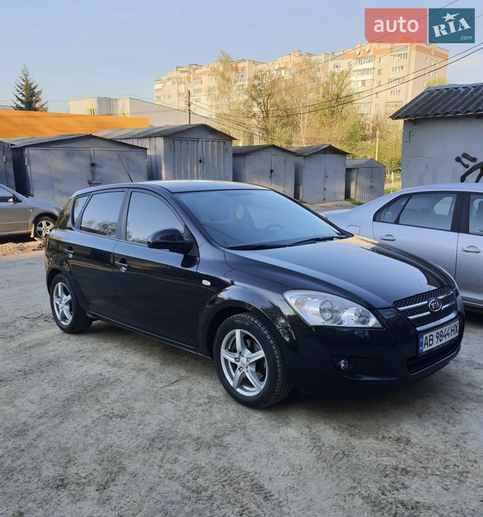 2010 Kia Cee'd - мініатюра 24
