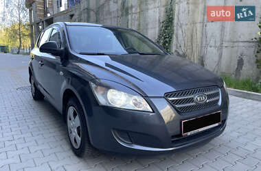 Хэтчбек Kia Ceed 2007 в Хмельницком