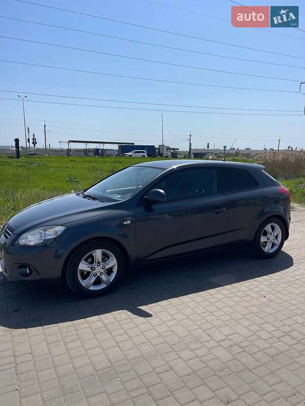 Хетчбек Kia Ceed 2008 в Одесі