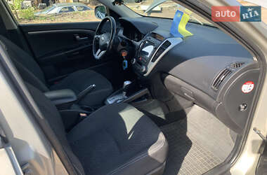 Универсал Kia Ceed 2010 в 