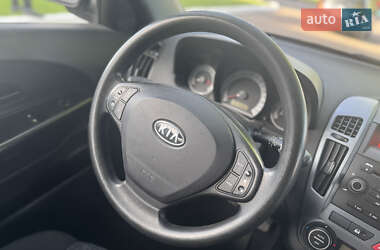 Универсал Kia Ceed 2009 в 