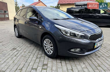 Универсал Kia Ceed 2013 в Львове